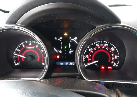 2011 Toyota Highlander Limited V6 z USA, uszkodzony, nr VIN 5TDDK3EH6BS047111